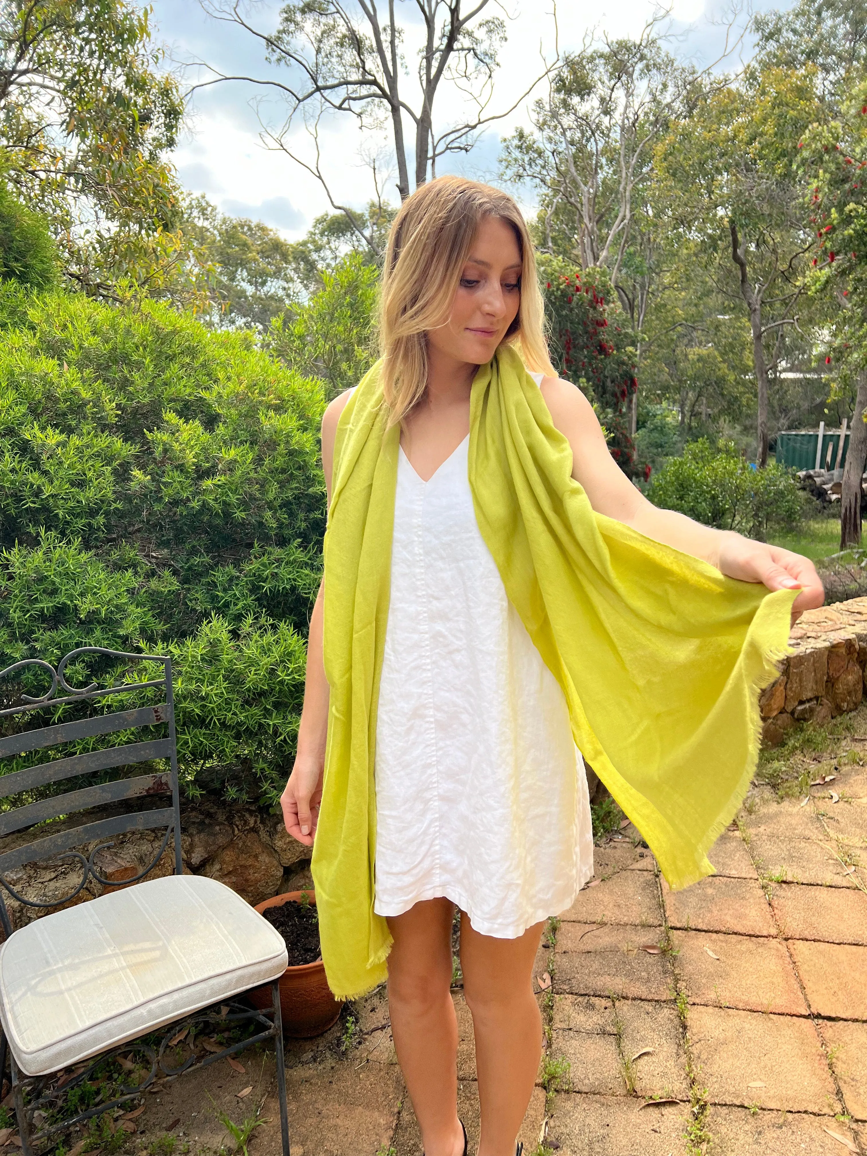 ✨ Luxury Shawl - Silk Cashmere - Key Lime