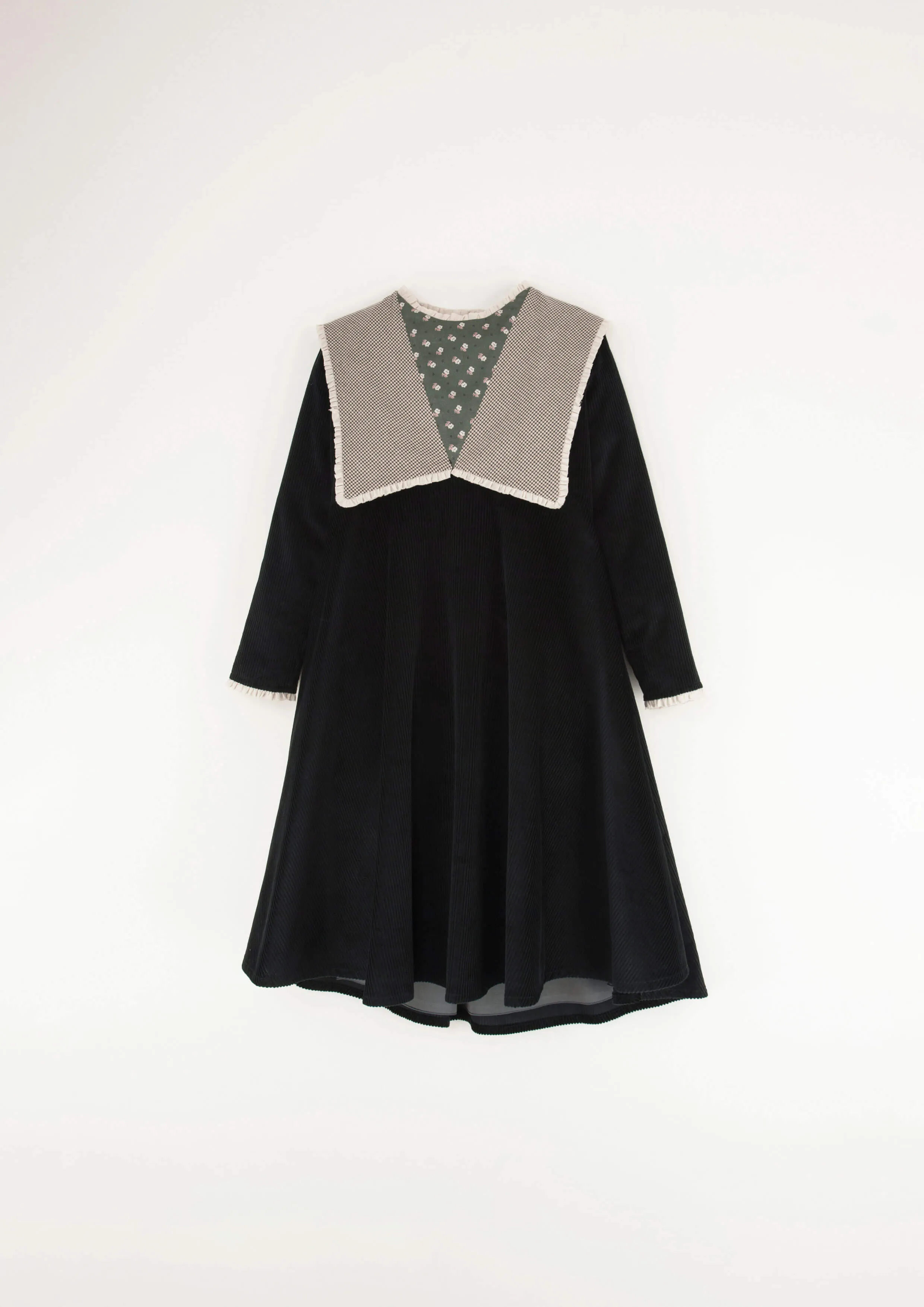 32.4-BLACK CAPE STYLE DRESS