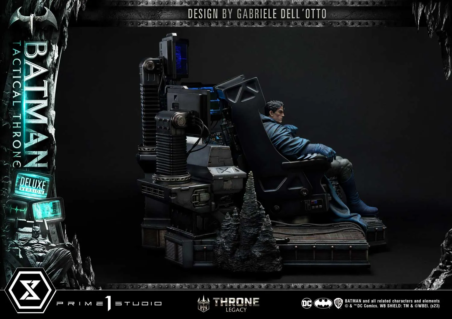 Batman Tactical Throne Deluxe Bonus Version