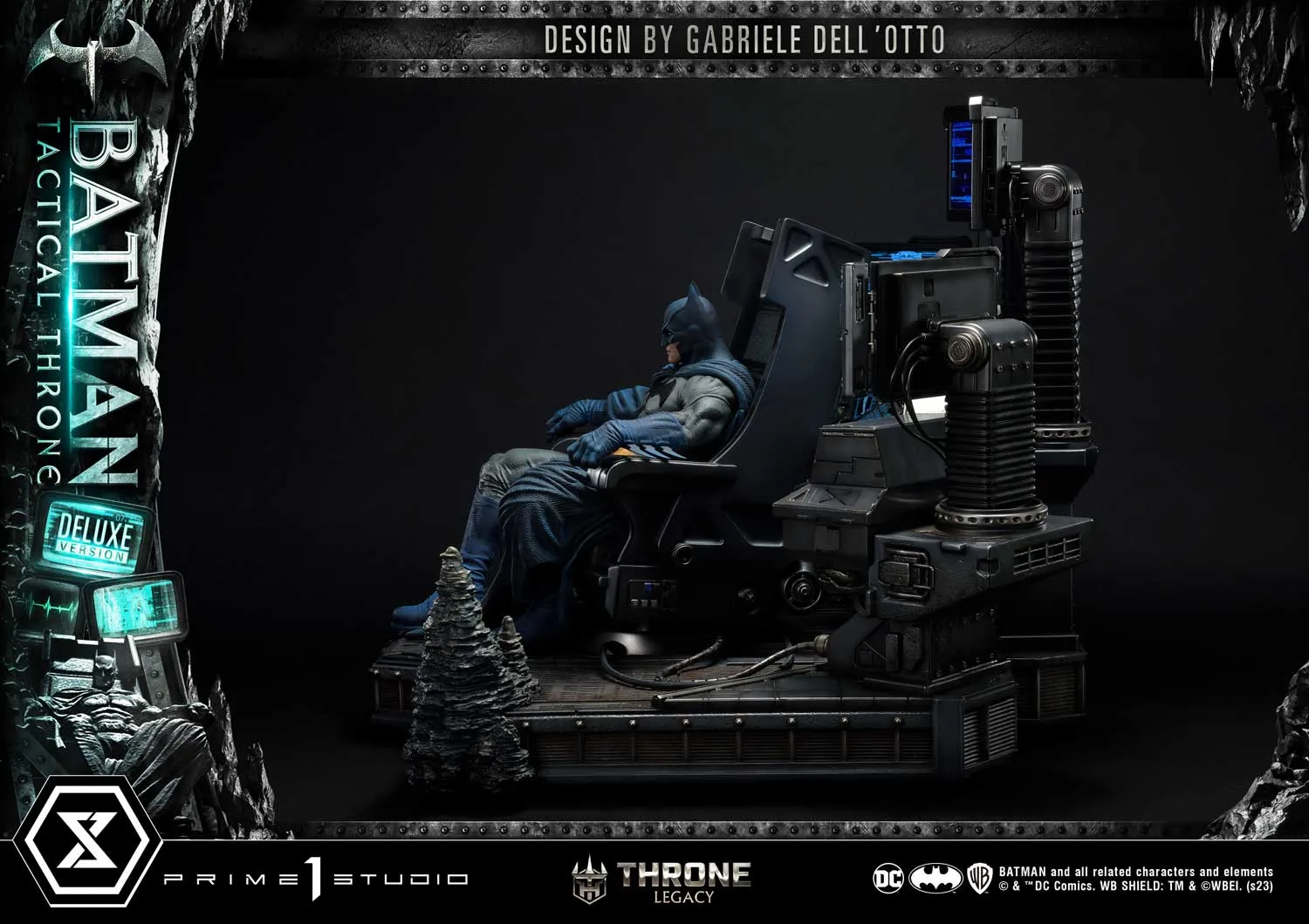 Batman Tactical Throne Deluxe Bonus Version