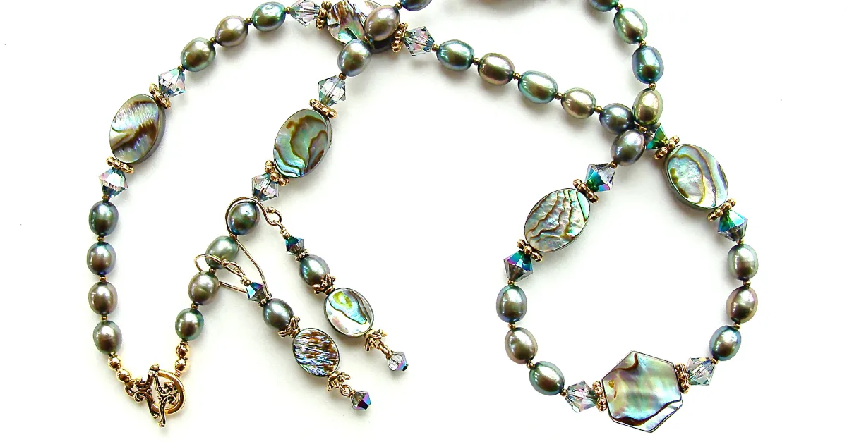 Belladonna: Abalone Shell Necklace Set