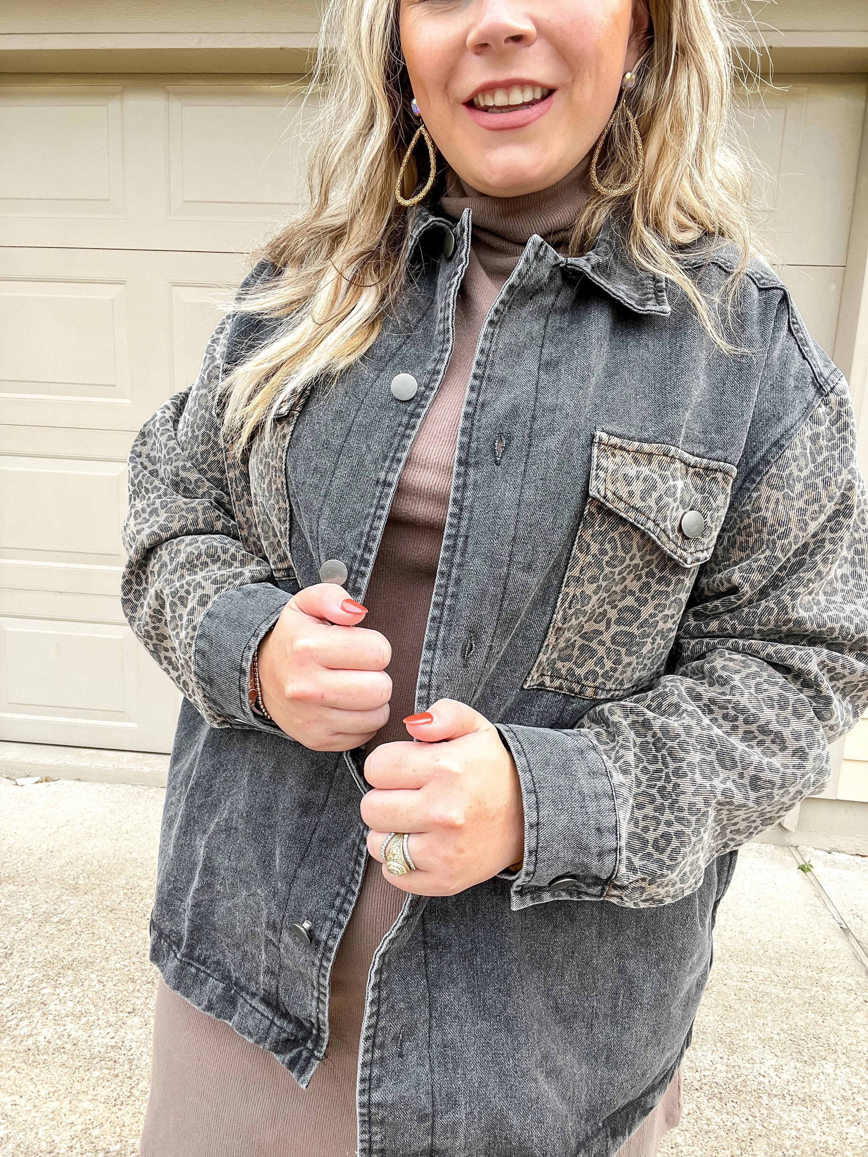 Blogger Poses Leopard Print Block Button Up Jacket in Black