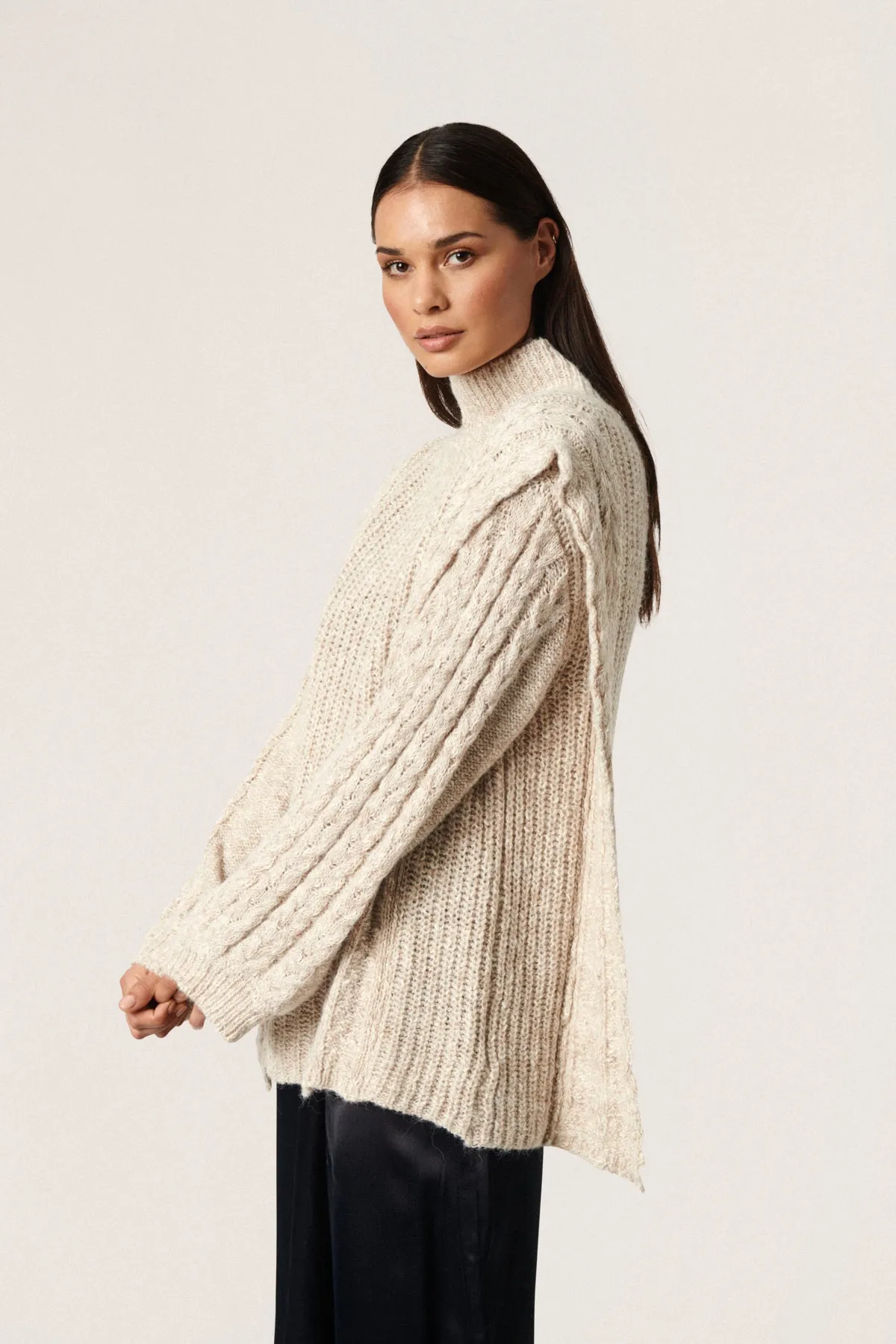 Damara Pullover