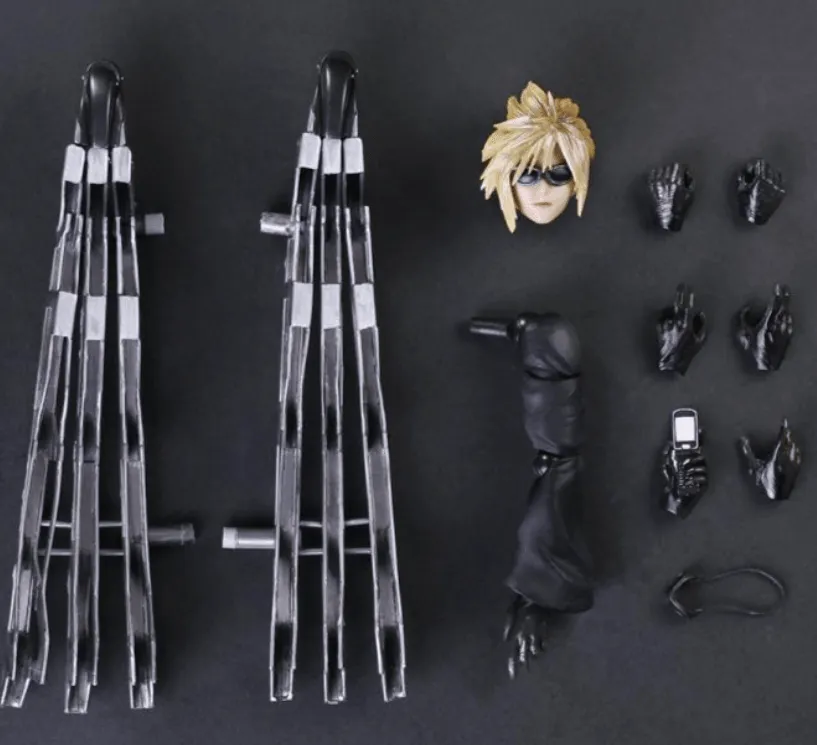 Final Fantasy Vll: Advent Children Cloud Strife Play Arts Kai Action Figure and Fenrir Vehicle Set Bye Square Enix