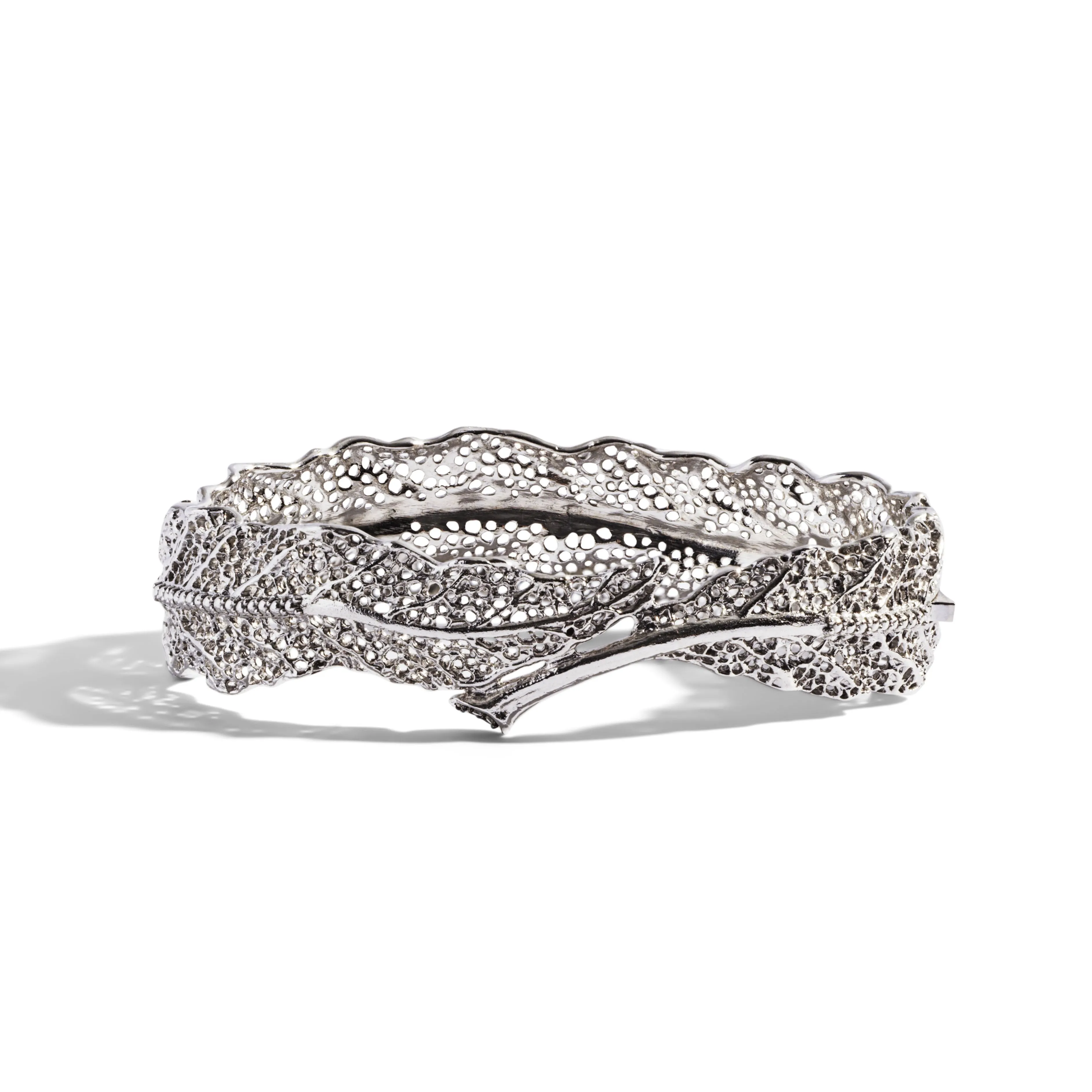 Gooseberry Bangle Bracelet with Diamonds