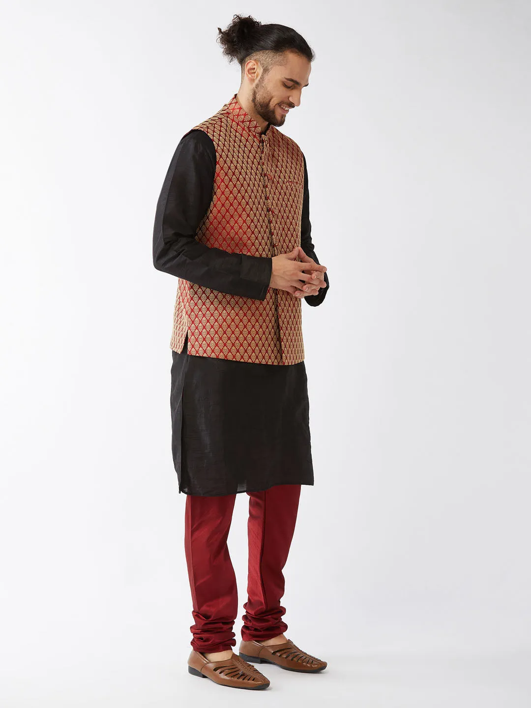 Jashvi Men's  Maroon Silk Blend Ethnic Jacket, Black Kurta and Maroon Pyjama Set