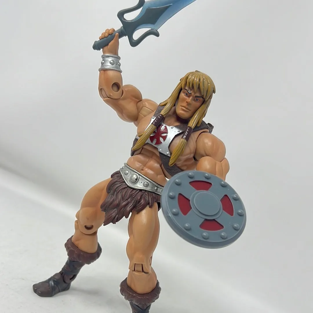 Masters Of The Universe Classics: ‘KING GRAYSKULL’ #090906