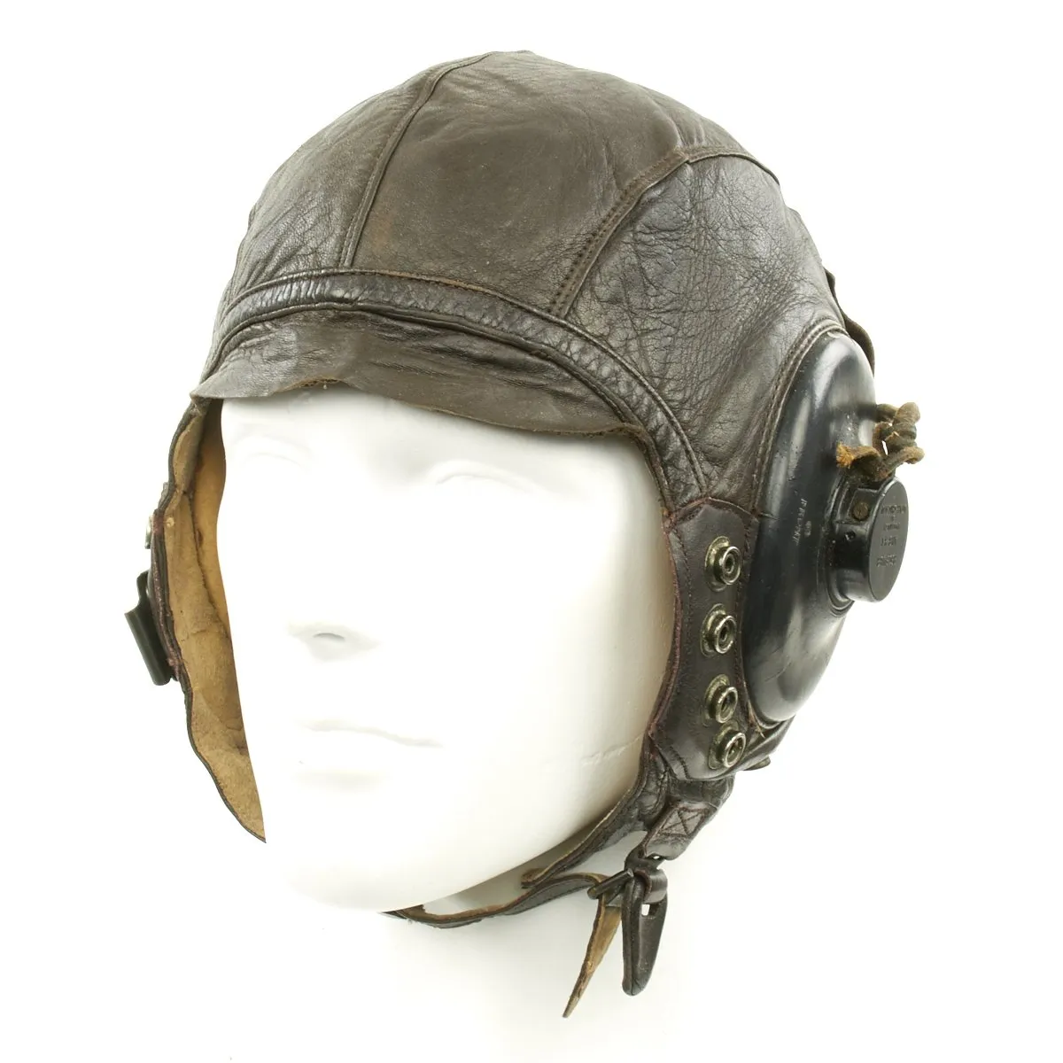 Original U.S. WWII Army Air Force Pilot Flight Helmet Set - AN6530 Goggles, A-14 Mask, A-11 Helmet