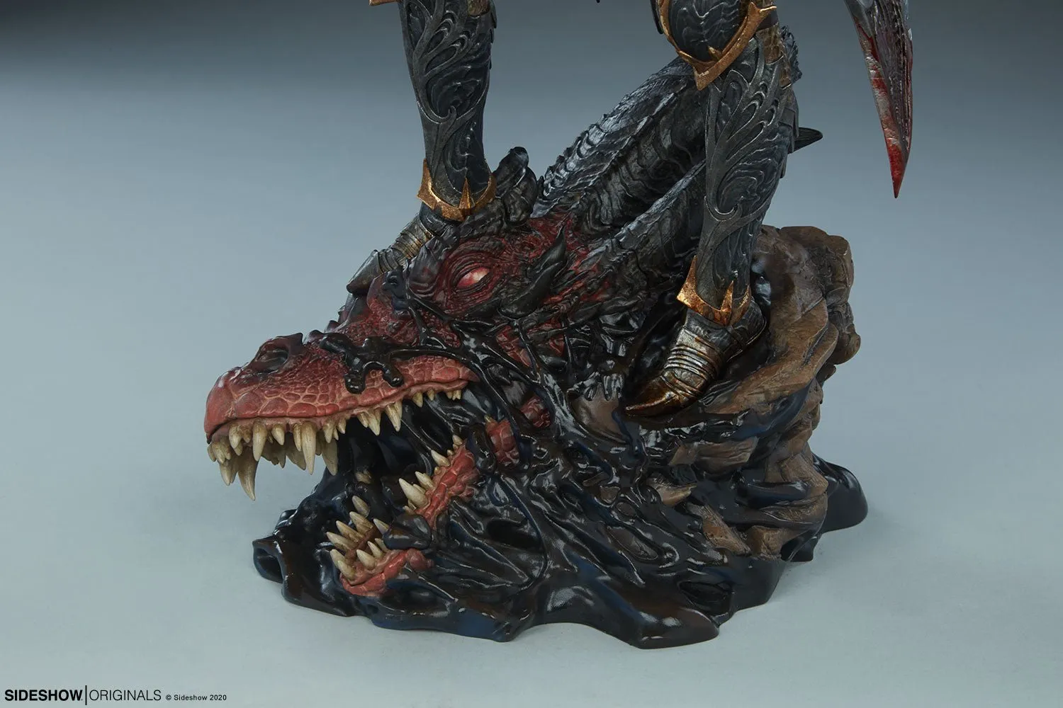 Sideshow Collectibles Dragon Slayer: Warrior Forged in Flame Statue