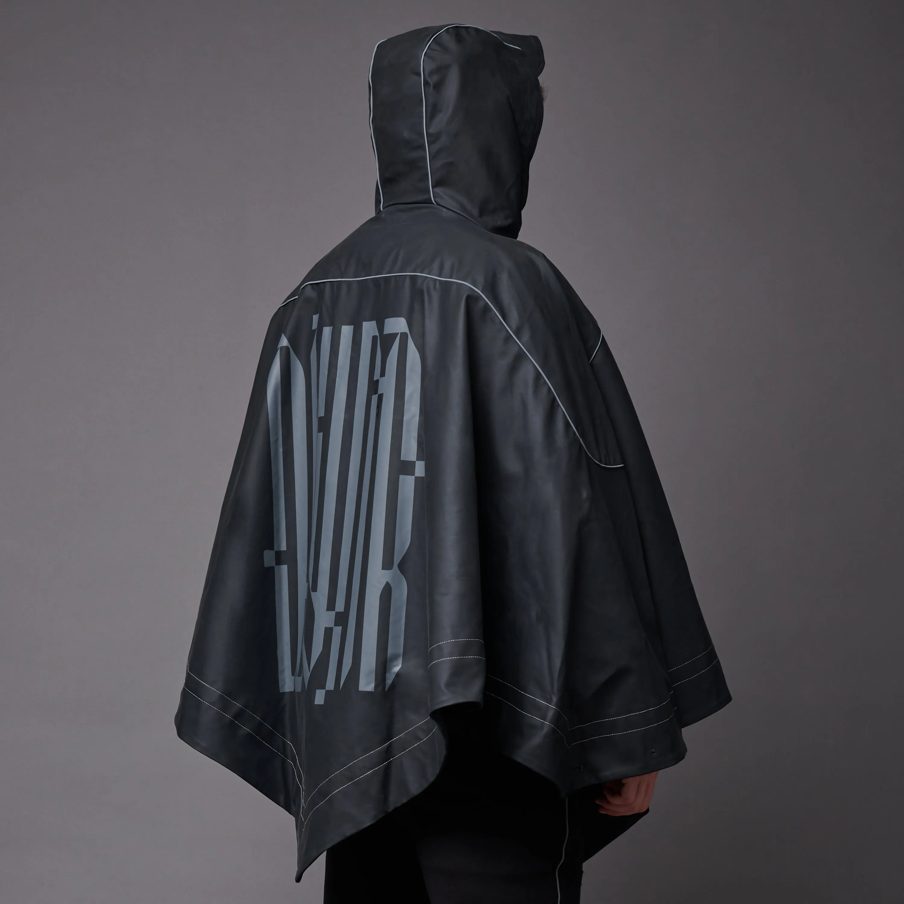 Tactical Reflective Cape