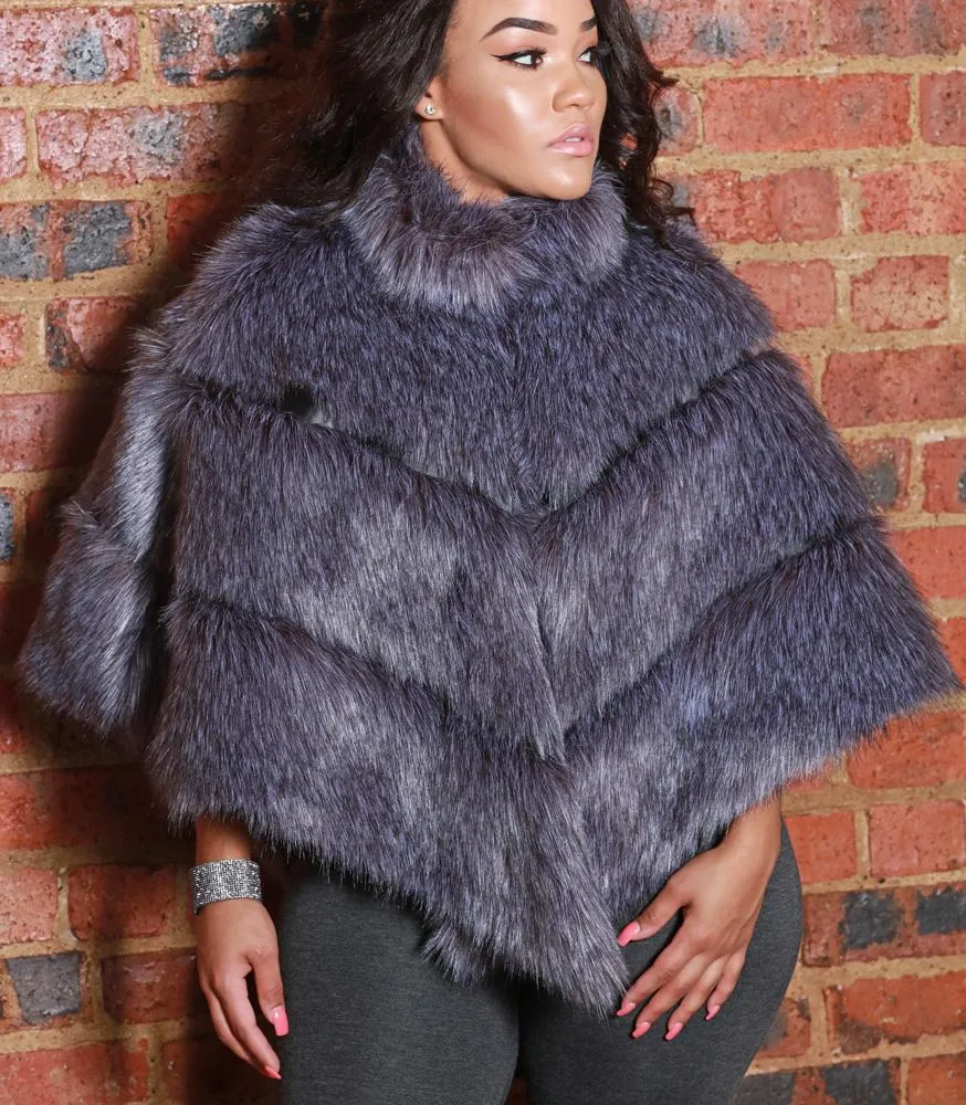 VAMP GRAY PONCHO | W TAIL