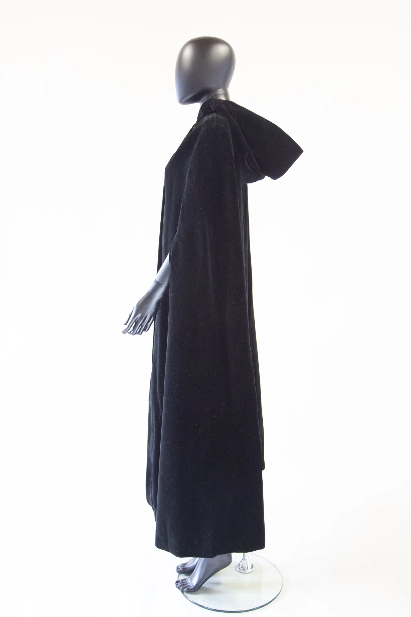 Vintage 1950s Black Velvet Hooded Cape